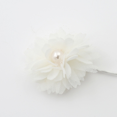 Small Flower with Pearl