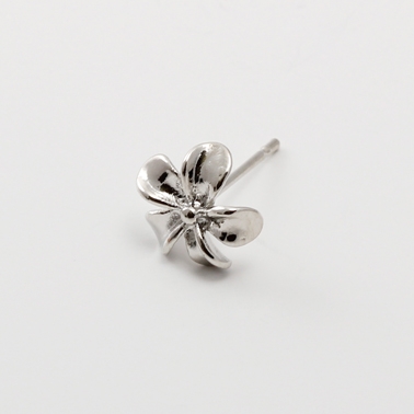 Delicate Silver Flower Pin (Small)
