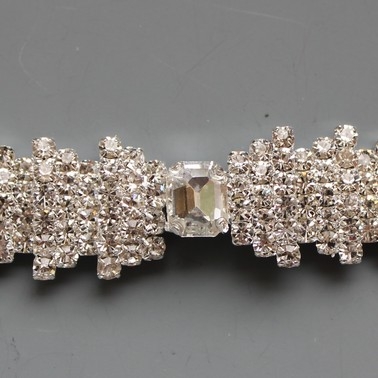 Silver staggered crystal buckle